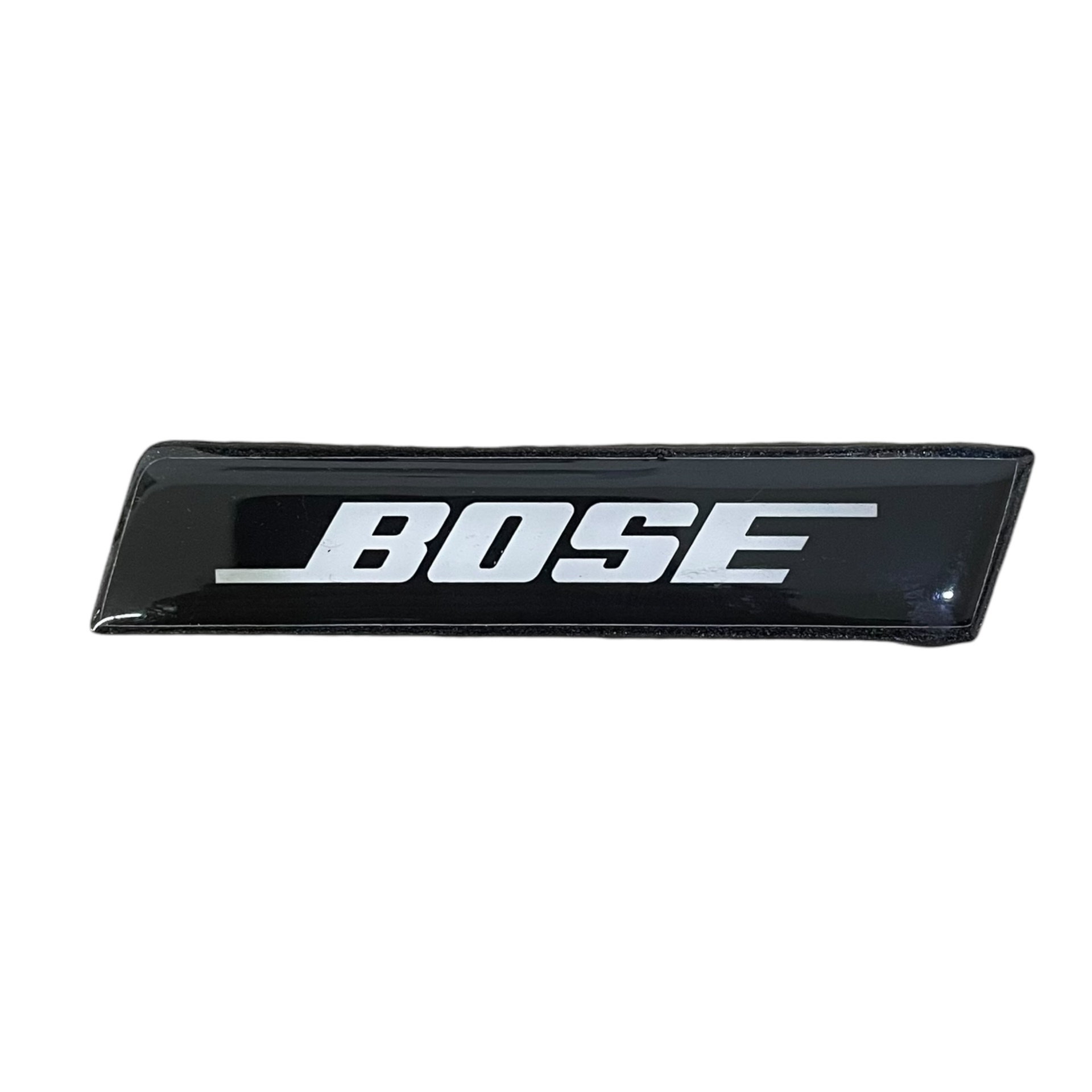 Emblema para salpicadera Bose